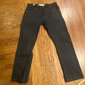 Men’s Levi’s 514 Straight Jeans 34-32 new no tags never worn
